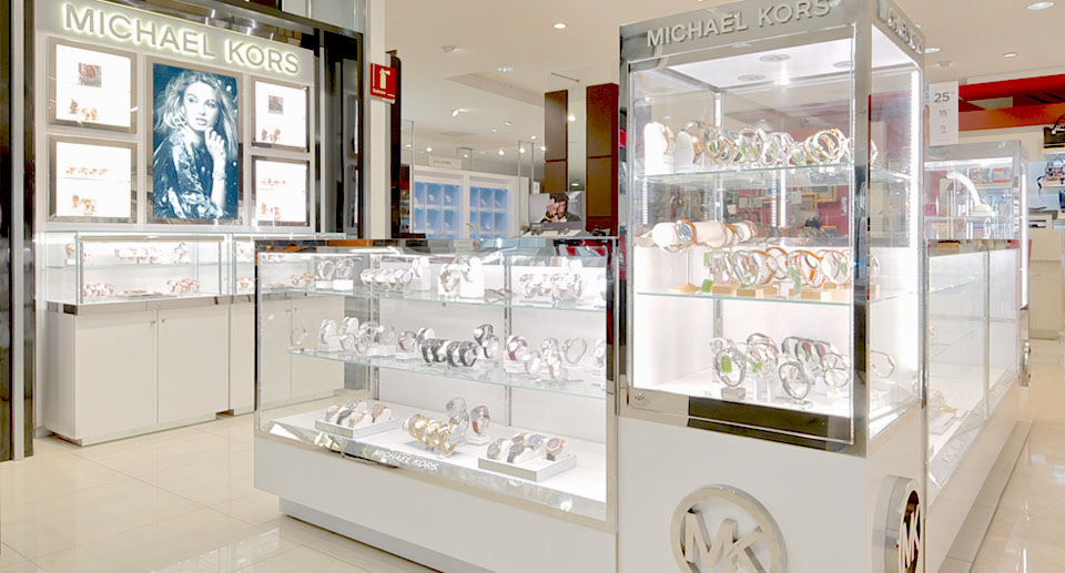 Corners Michael Kors